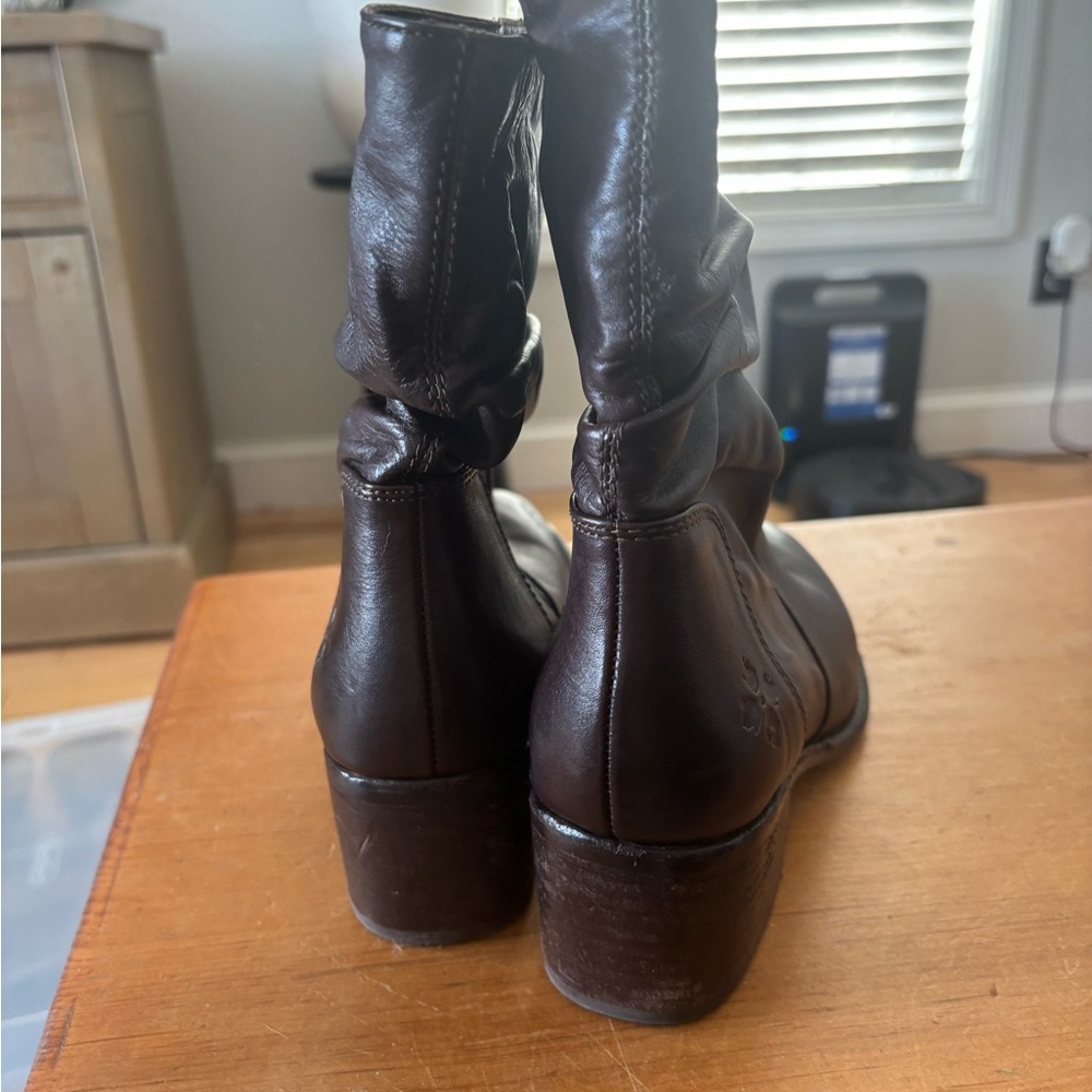 Patricia Nash Dark Brown Leather Heeled Boots - Picture 4 of 8